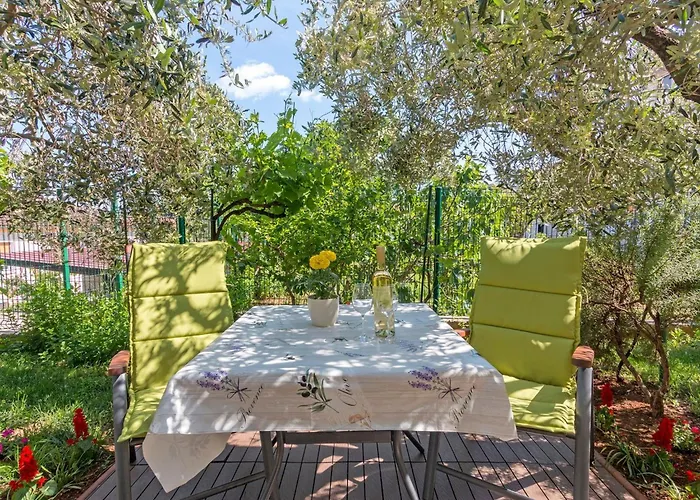 Apartamento Oliva By Interhome
